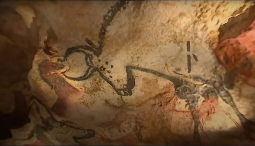 foto de obra na gruta lascaux